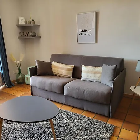 Apartment Studio *